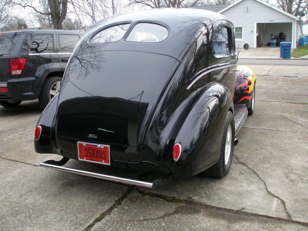 GREAT 1939 Ford Tudor