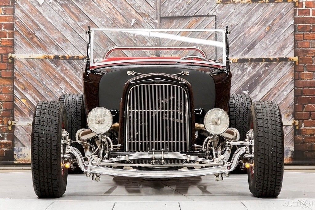 VERY NICE 1930 Ford Model A Roadster Hiboy