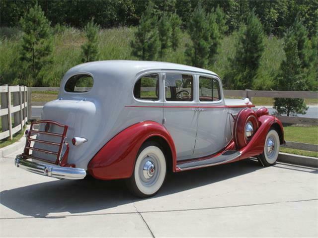 1937 Packard Super Eight