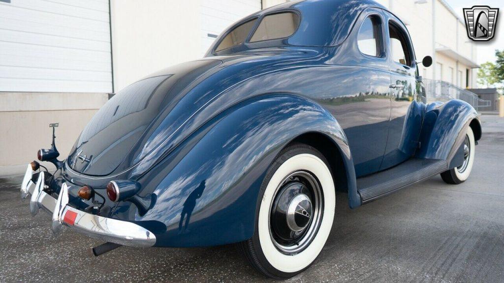 1937 Ford Standard