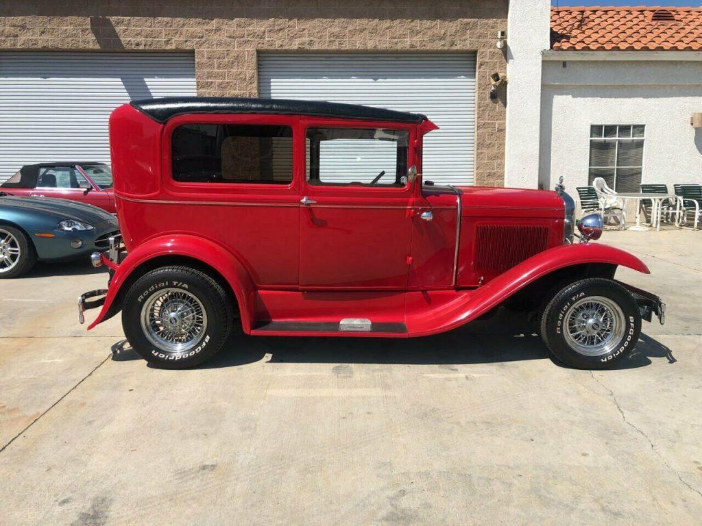 1930 Ford Sedan