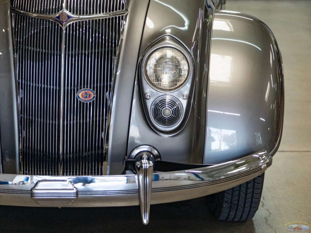 1936 Chrysler Airflow Series C-11 Lebaron Custom Imperial 323.5 8 cyl Sedan
