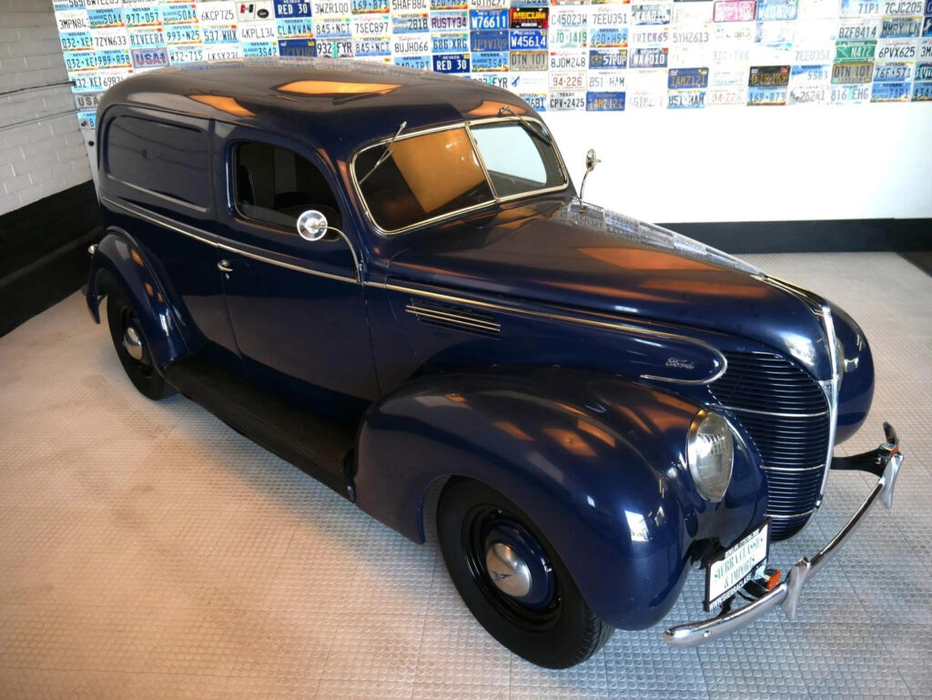 1939 Ford 544 Sedan Delivery