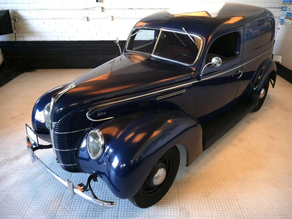 1939 Ford 544 Sedan Delivery