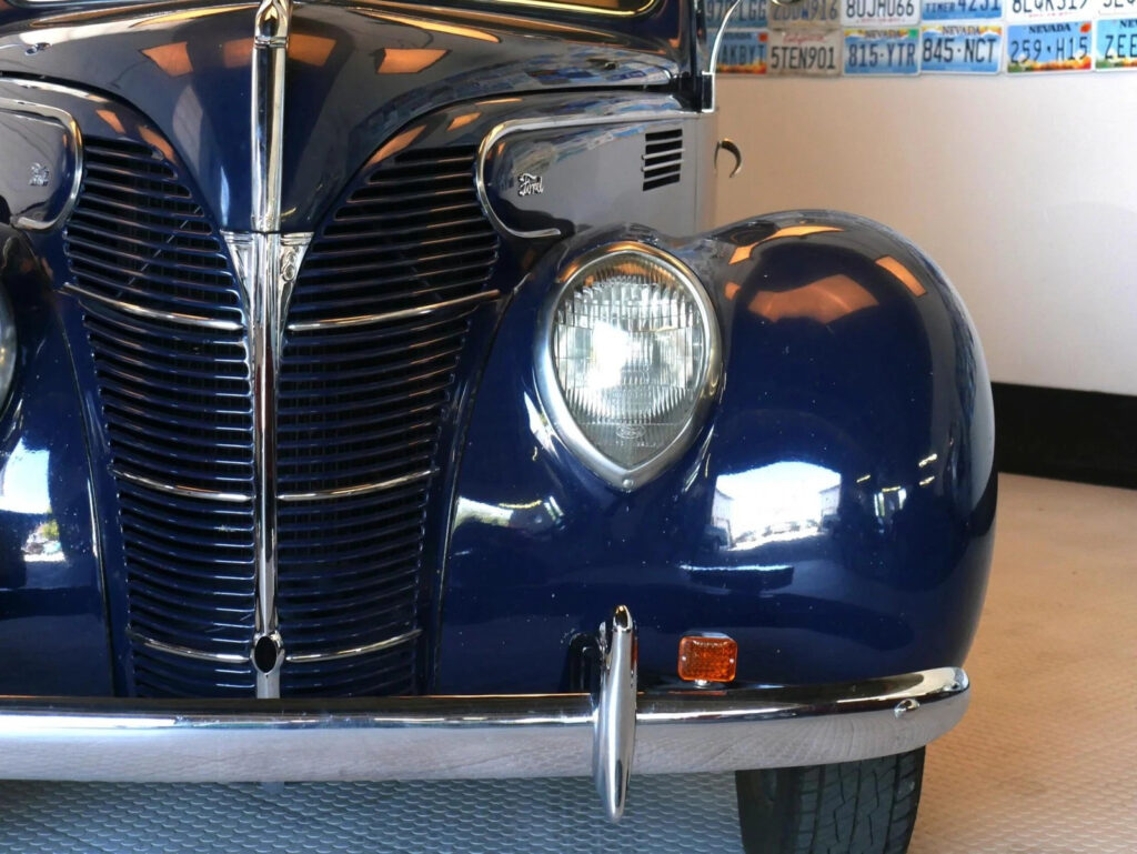 1939 Ford 544 Sedan Delivery