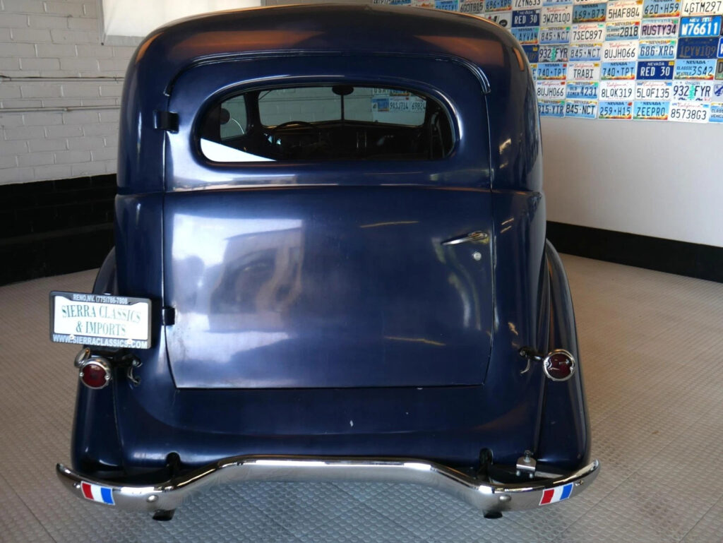 1939 Ford 544 Sedan Delivery