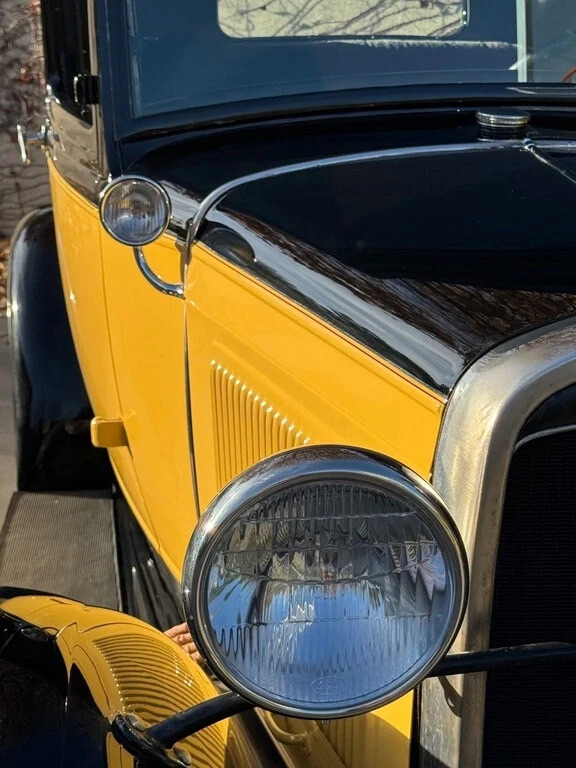 1931 Ford Model A Victoria