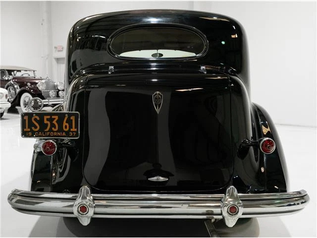 1937 Packard Super Eight Club Sedan