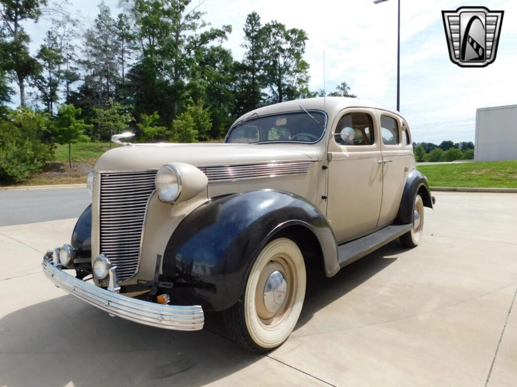 Brown 1937 Desoto S3 Sedan 228 CID I6 3 Speed Manual