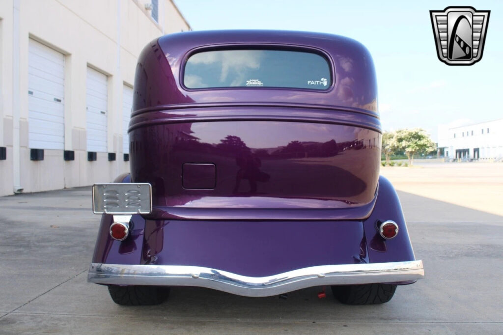 Purple 1933 Ford Tudor Sedan 5.7L V8 4-Speed